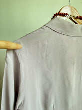 Load image into Gallery viewer, Lavender silk button up
