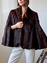 Load image into Gallery viewer, 1940s Mink Fur cape coat

